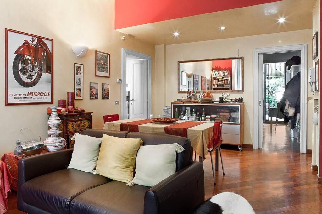Apartment With Terrace In Central Milano Ngoại thất bức ảnh