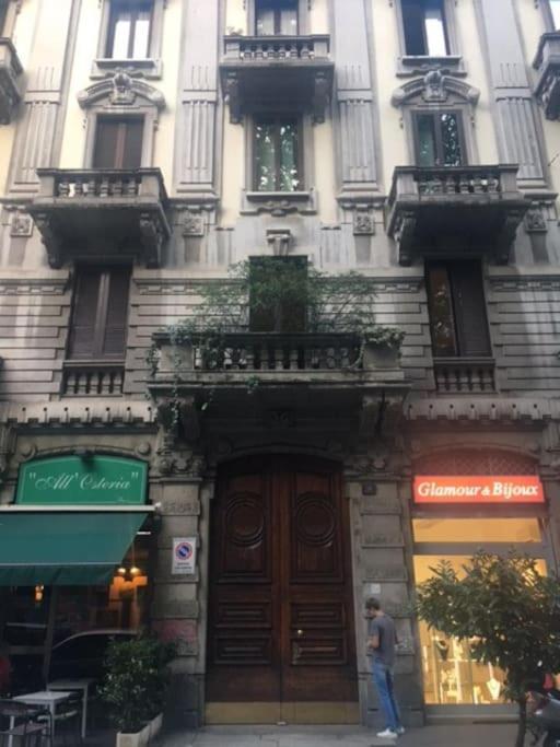 Apartment With Terrace In Central Milano Ngoại thất bức ảnh